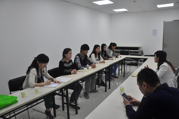 广州市电子商务技工学校 校企合作新闻 学生参观香港隆星控股公司